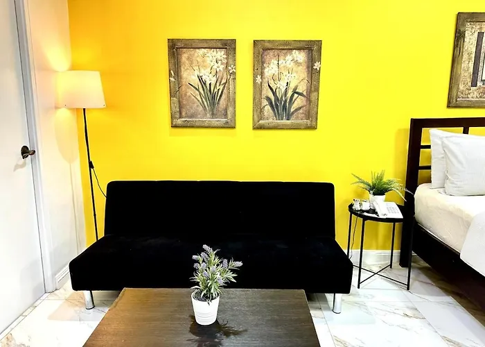 New! With Balcony & Park View In Greenbelt Apartment